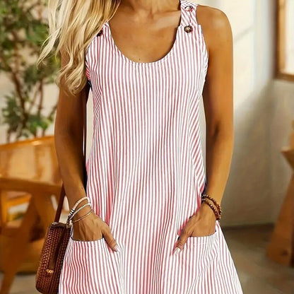 Détail de la robe courte Clara