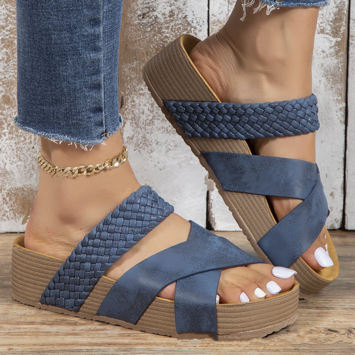 Sandales à brides tressées bleues
