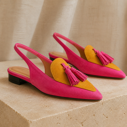 Gros plan des slingbacks Inès magenta et jaune, pampilles et bride arrière