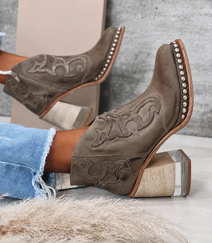 Bottines Romane coloris kaki fonce — photo fournie